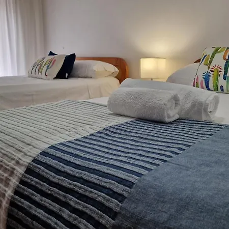 Vistas Olas Del Mar & Playa شقة